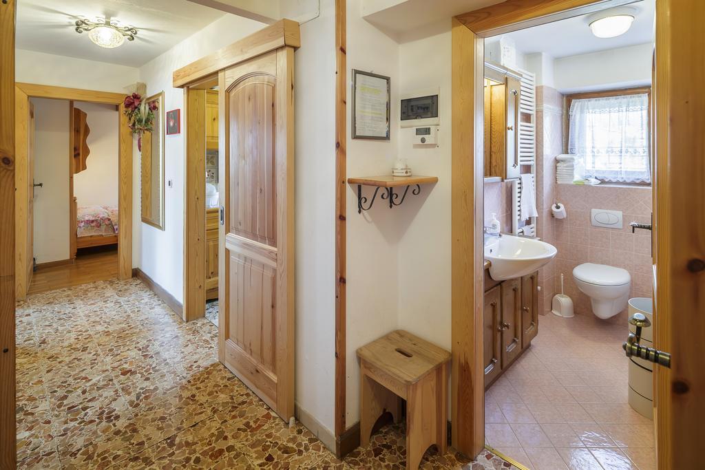 Villa Casanova - Stayincortina Кортина-д'Ампеццо Номер фото