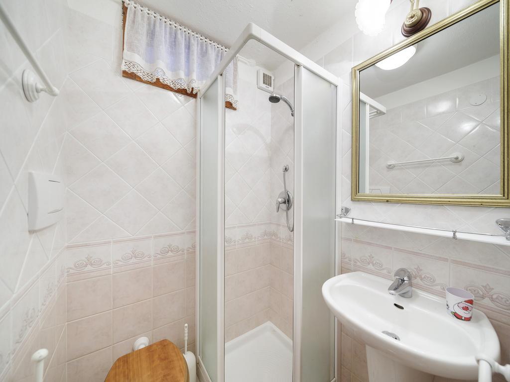 Villa Casanova - Stayincortina Кортина-д'Ампеццо Номер фото